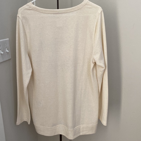 Style & Co. long Sleeve Holiday Top. Size Medium. - Picture 11 of 13